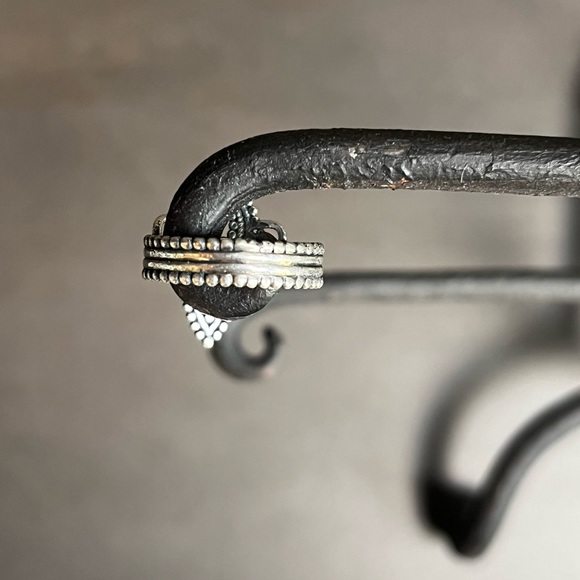 COPY - Noir Kala Anahata Mandala-Inspired Ring - Picture 3 of 4